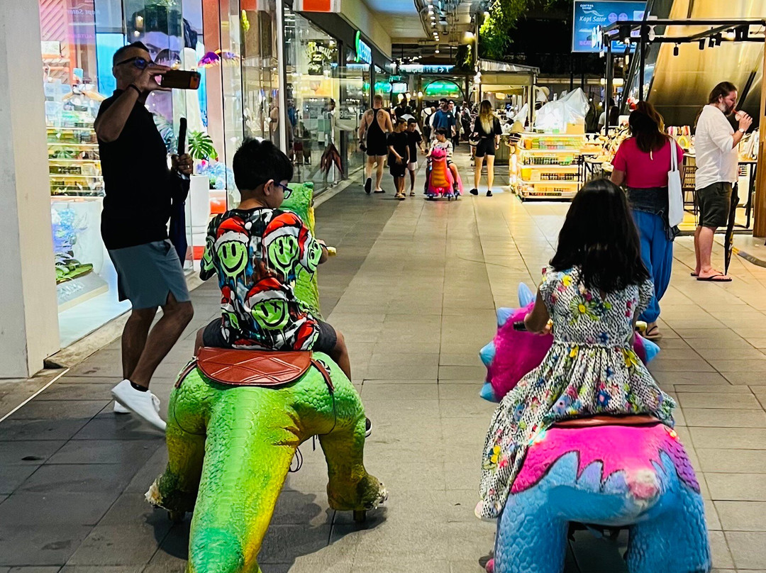 尚泰苏梅岛购物中心-查汶海滩必去景点