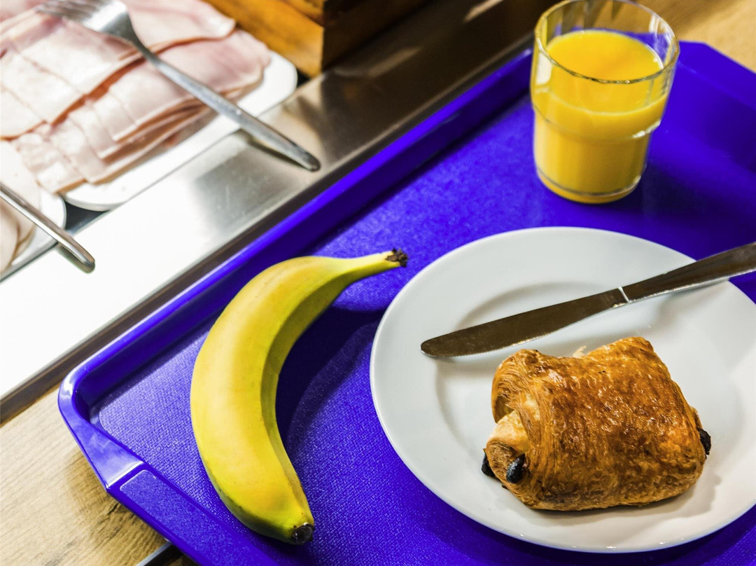 宜必思快捷布兰肯贝赫酒店