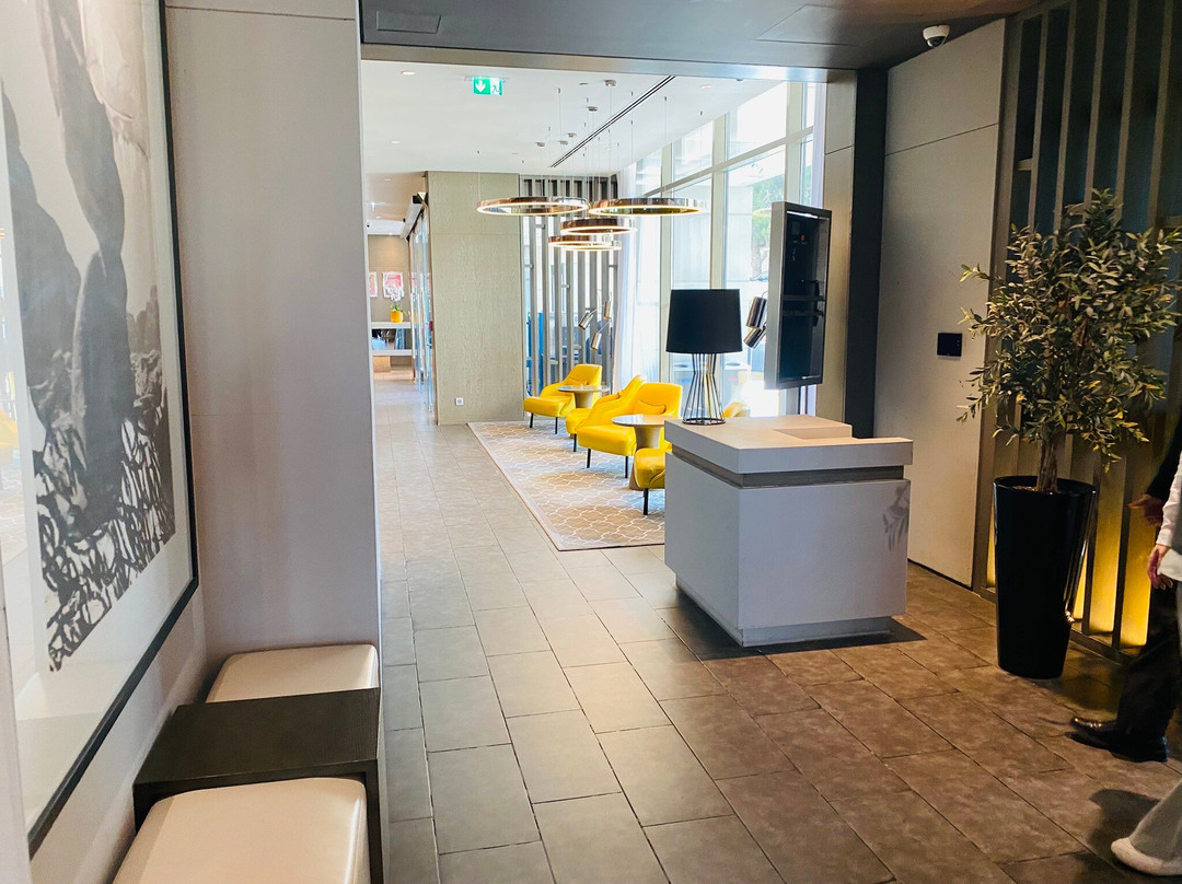 Centro Mada Amman主图