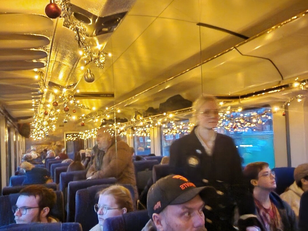 The Golden Train-安道尔尼斯必去景点