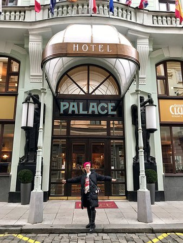 布拉格宫酒店主图