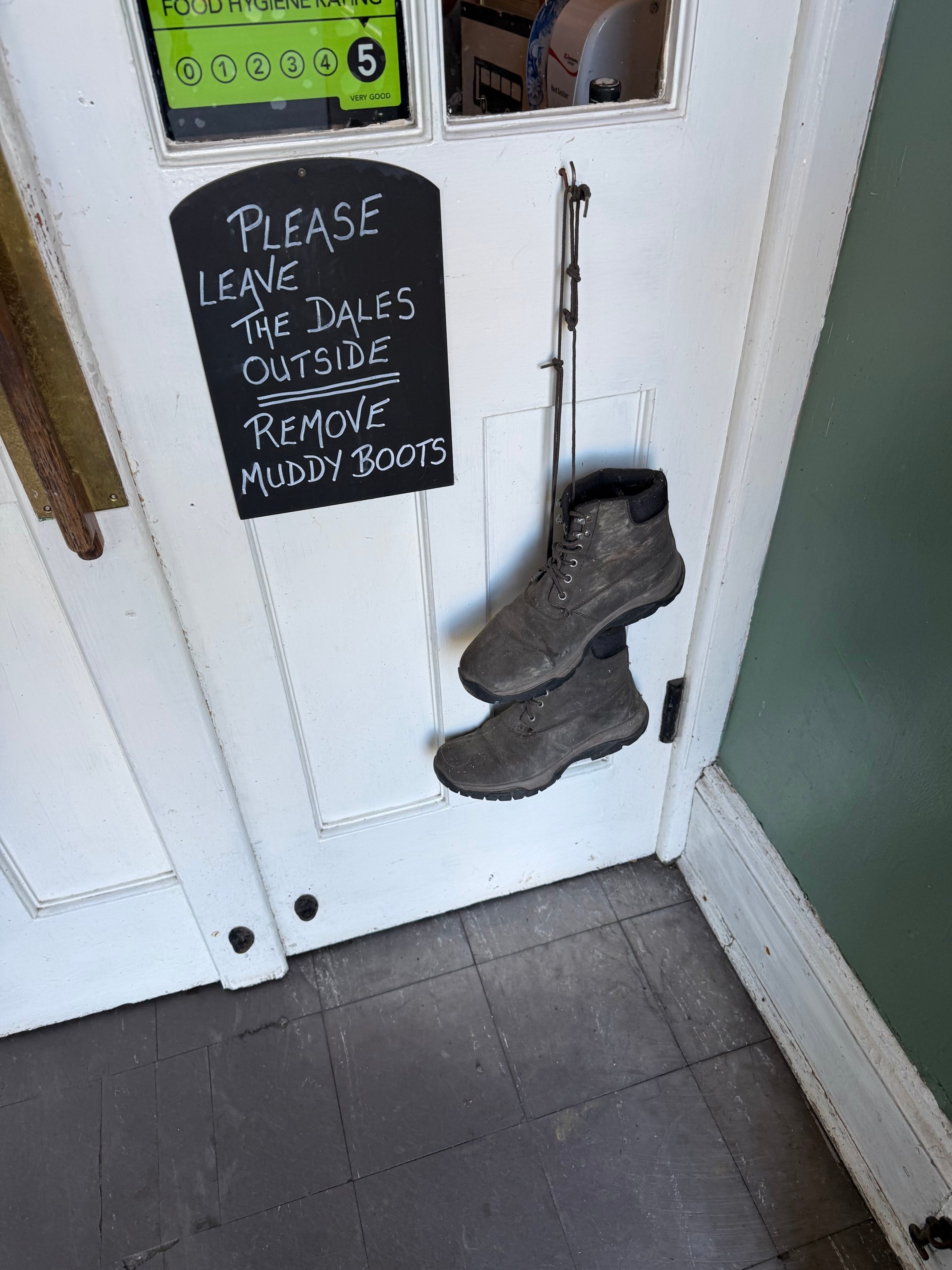 The Falcon Inn-官方