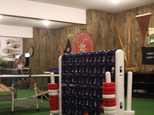 桑纳皮湖酒店主图