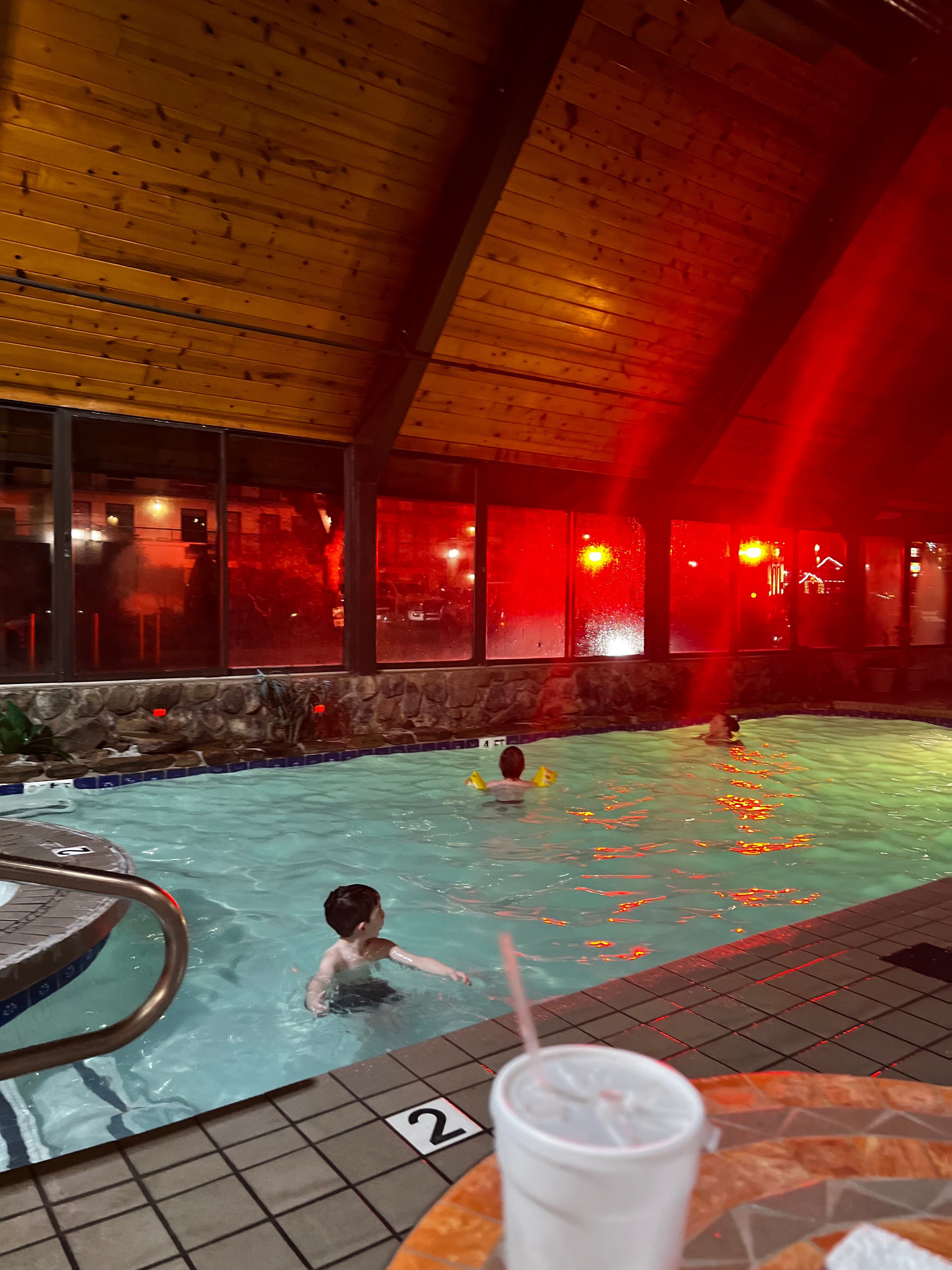 Valley Forge Inn-官方