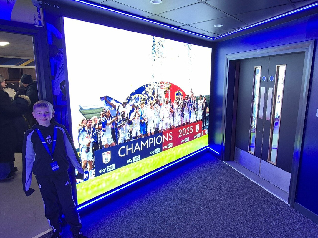 Leeds United Football Club-利兹必去景点