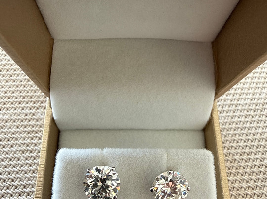 Dazzling Diamonds-圣 约翰必去景点