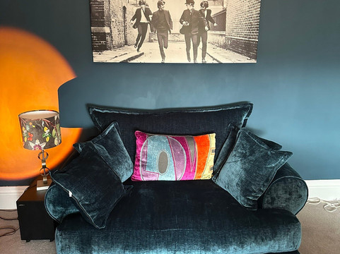 Vintage Sofa Co-哈里法克斯必去景点