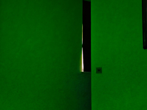 灰色修道士酒店主图