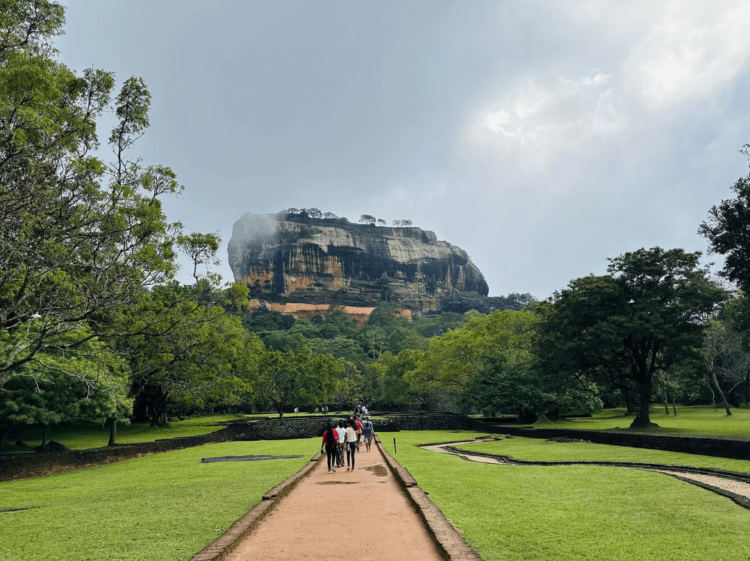Slim Line Tours-Marawila必去景点