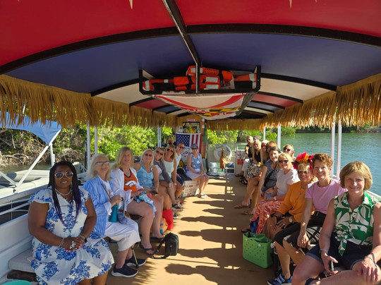 Sol Vibes Charters-恩格尔伍德必去景点