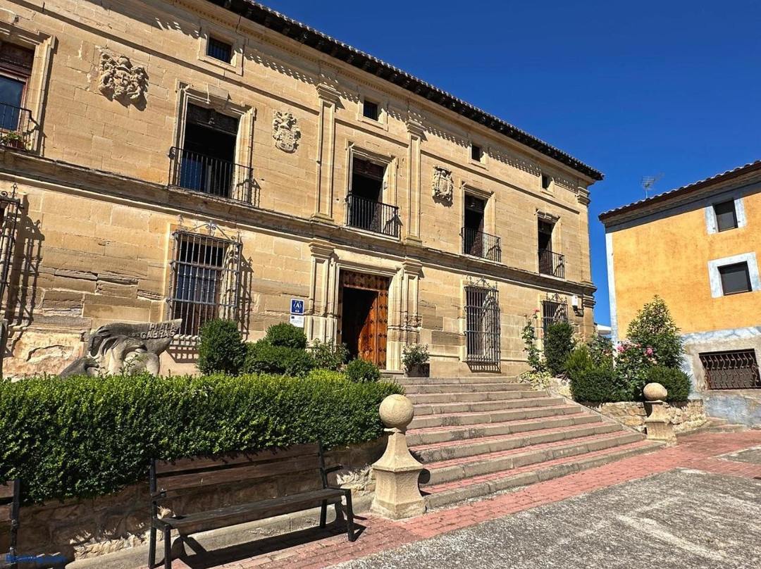 Palacio De Sansol