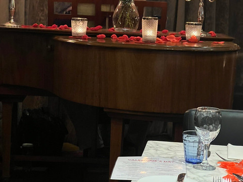 阿丁顿酒店主图