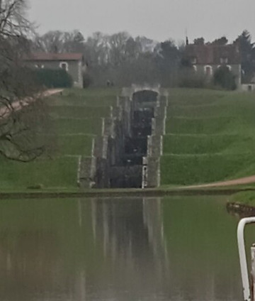 Les Sept Écluses-Rogny-les-Sept-Ecluses必去景点