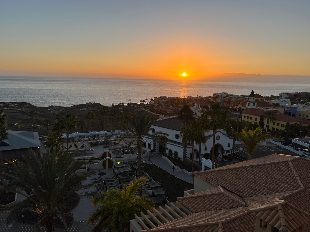 阿德耶海岸巴希亚普林西比阳光酒店 - 全包主图