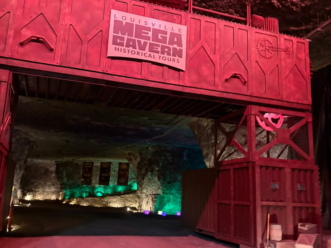 路易斯维尔巨洞-路易斯维尔必去景点