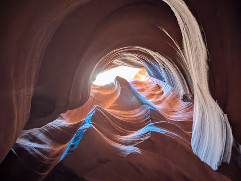 Tse Bighanilini Tours-佩吉必去景点