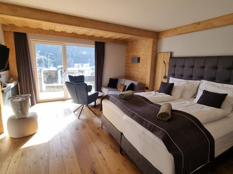 阿本特霍特尔阿斯托里亚酒店主图