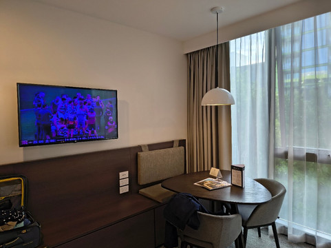 意那鲁区奎斯特酒店主图