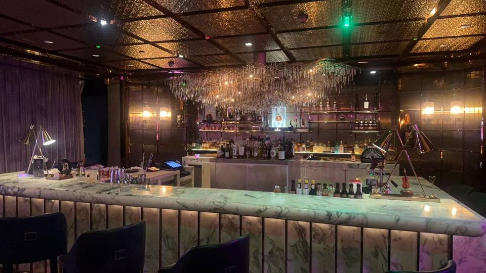 扉 - 杭州君悦酒店-杭州市必去景点