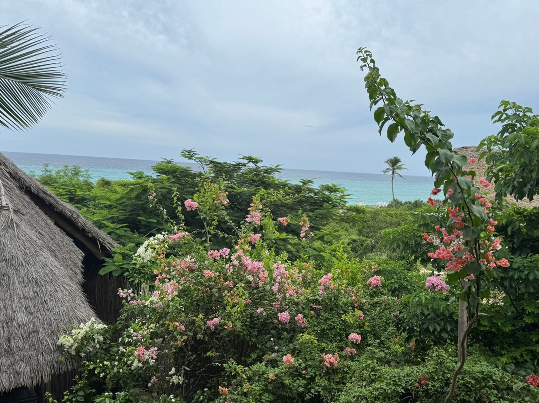 阳光湾成人酒店主图