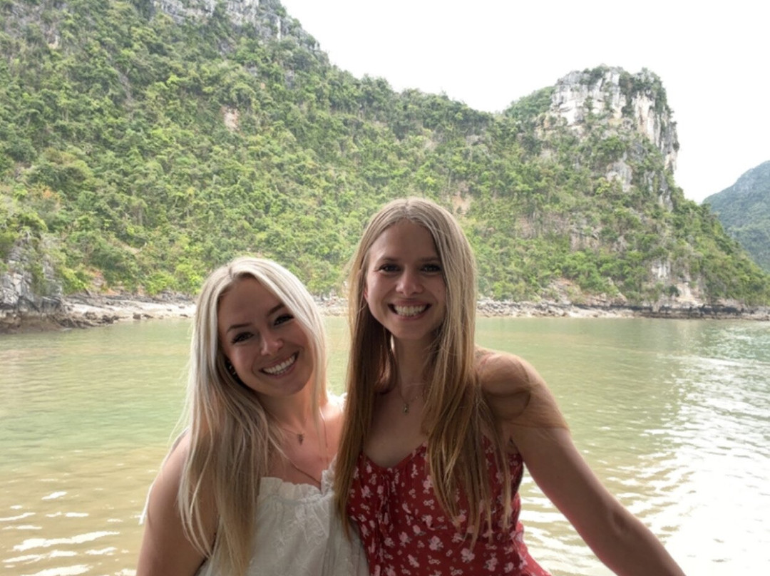 Halong Capella Cruise-海防必去景点