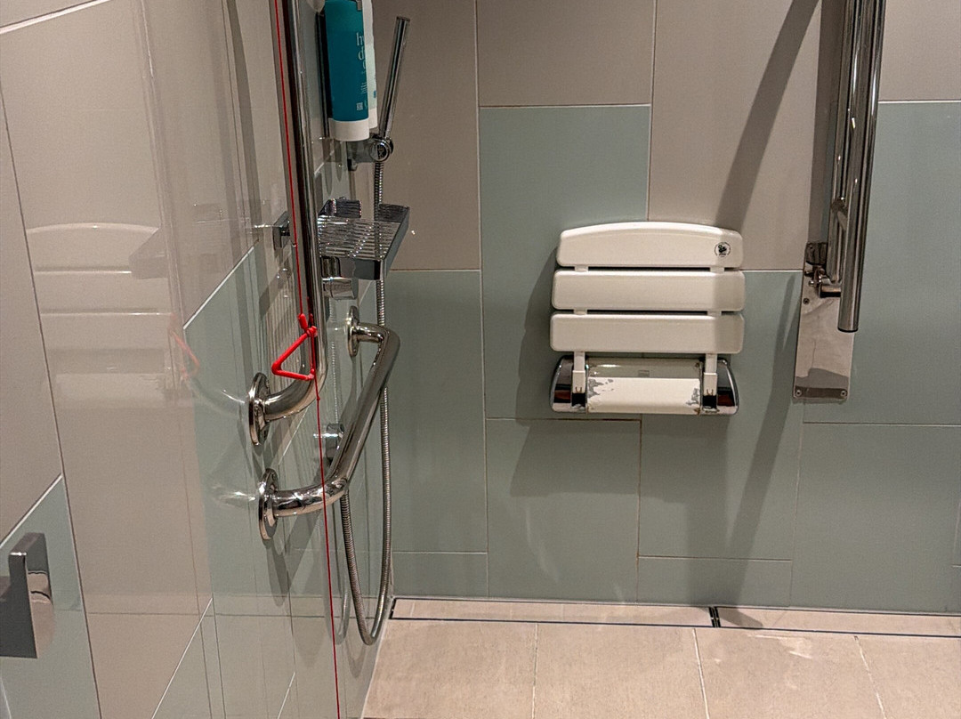 沃维克郡酒店&乡村俱乐部主图