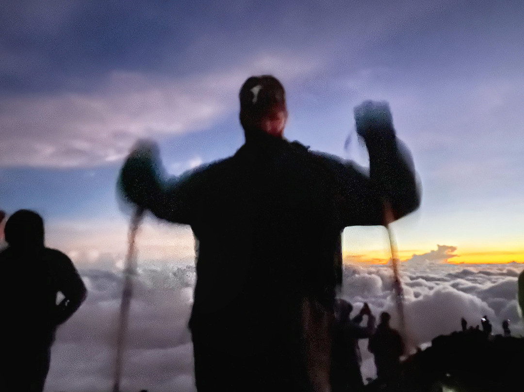 Antok Trekking - Mt.Rinjani Lombok Volcano-Senaru必去景点