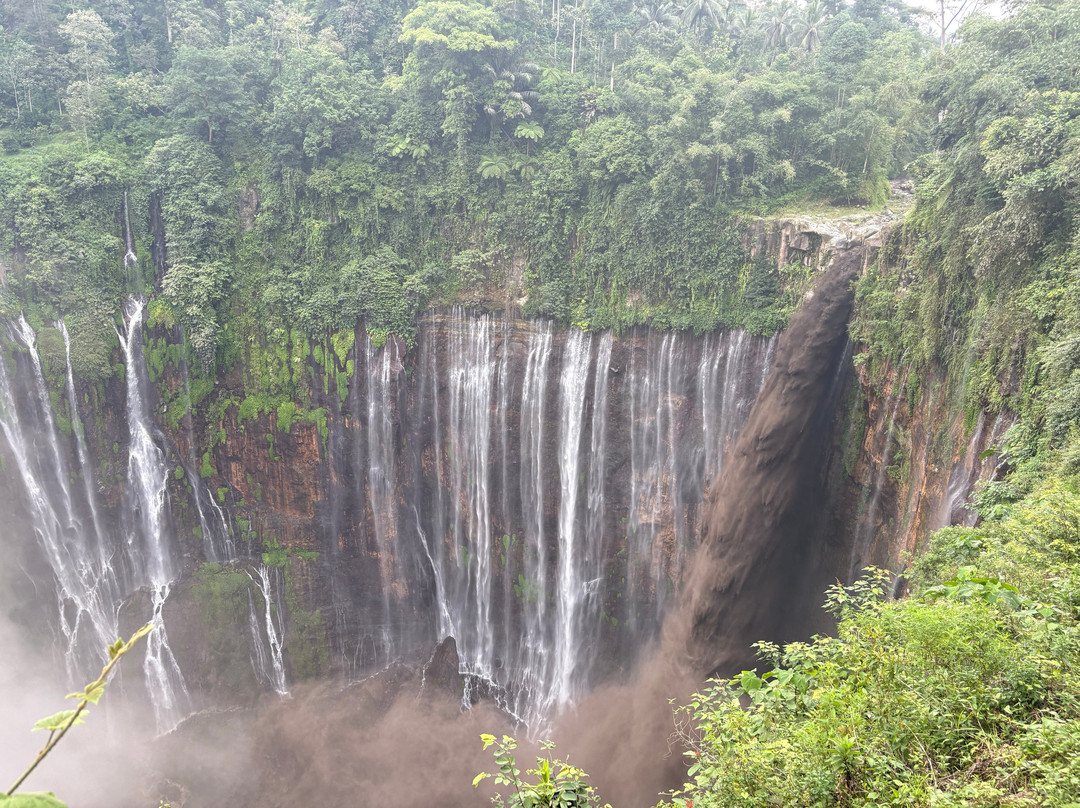 Tumpak Sewu Waterfall-Lumajang必去景点