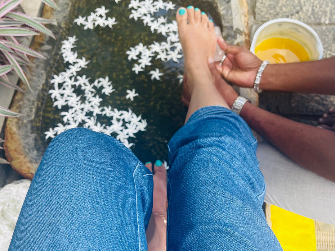 Ceylon Crystal House-Maha Induruwa必去景点