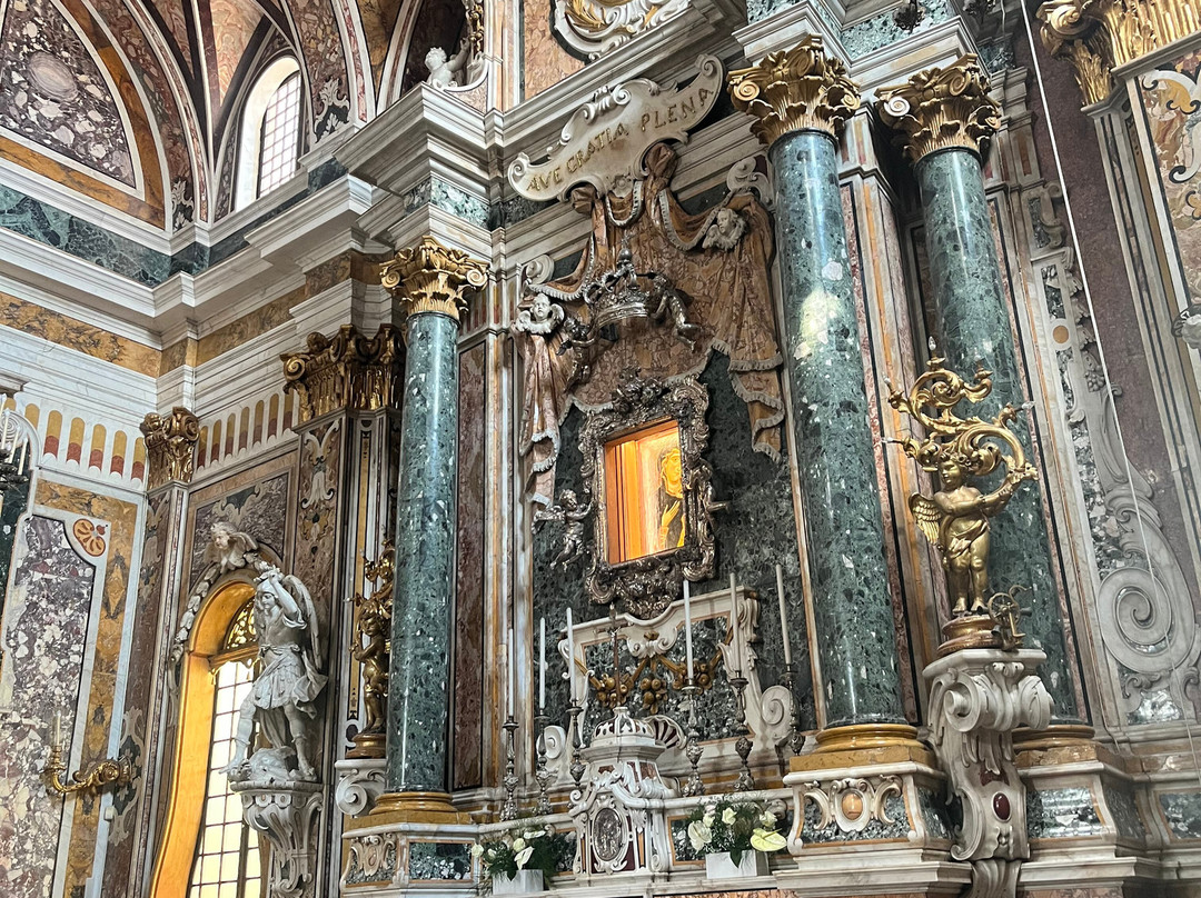 Basilica Cattedrale Maria Santissima della Madia-莫诺波利必去景点