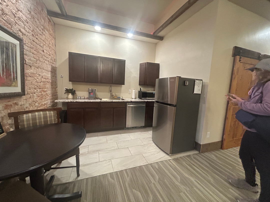 Eaglescape Suites and Event Center