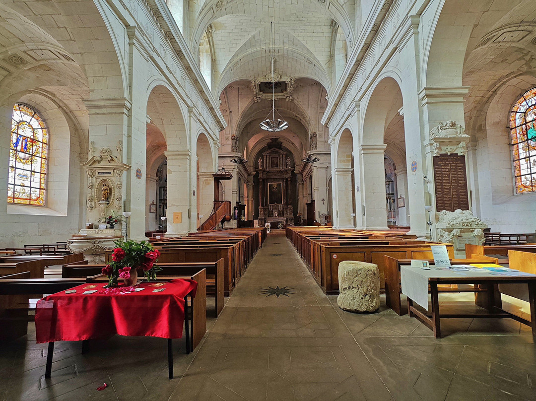 Eglise Notre Dame-Richelieu必去景点