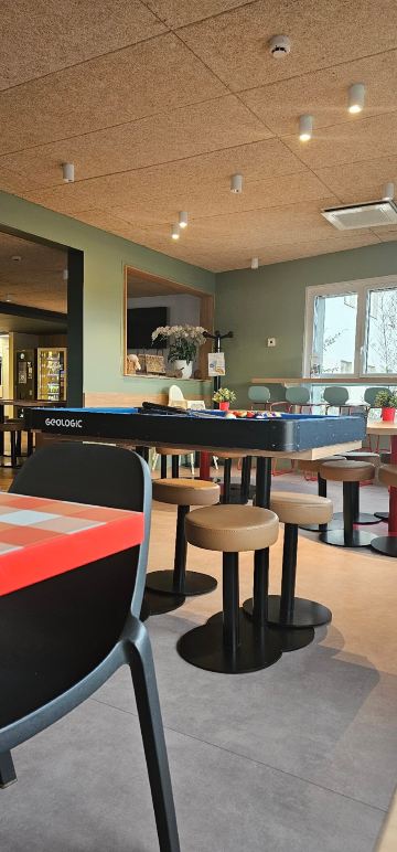 宜必思快捷兰斯泰罗斯酒店-旅行者