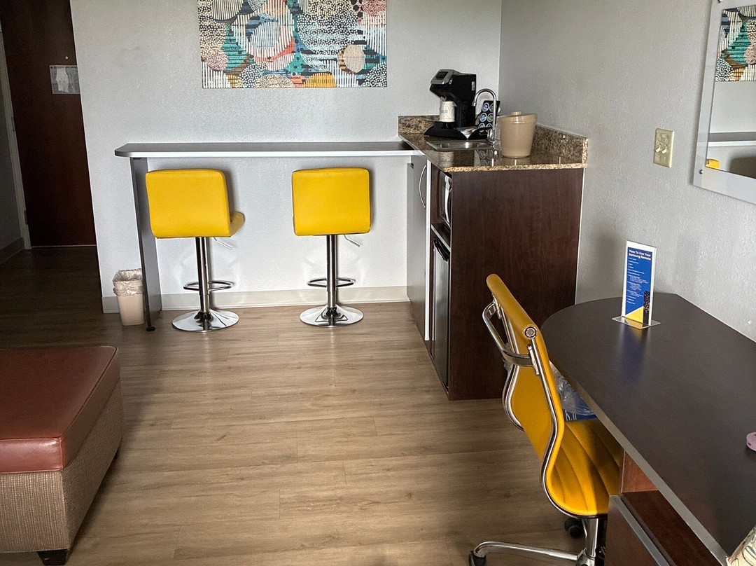 麦客达套房酒店- 特瑞阿德尔福亚主图