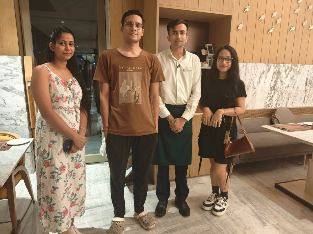 Gateway Ahmedabad Sindhu Bhavan主图