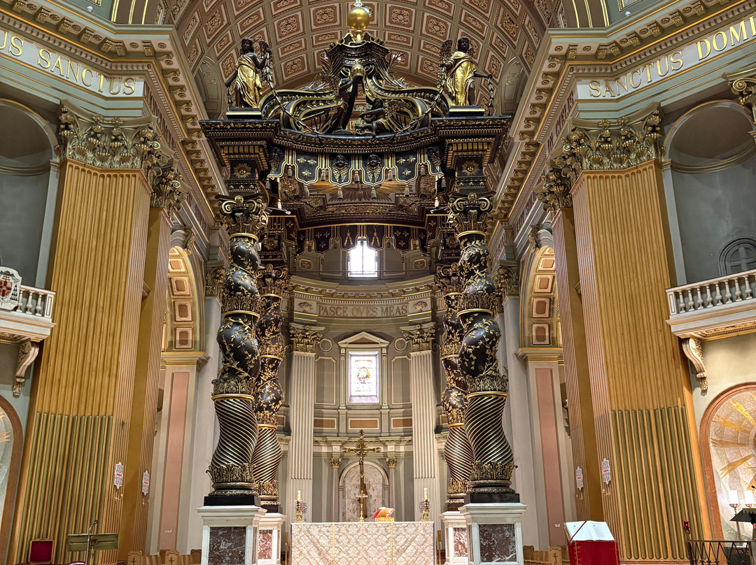 Mary, Queen of the World Cathedral-蒙特利尔必去景点