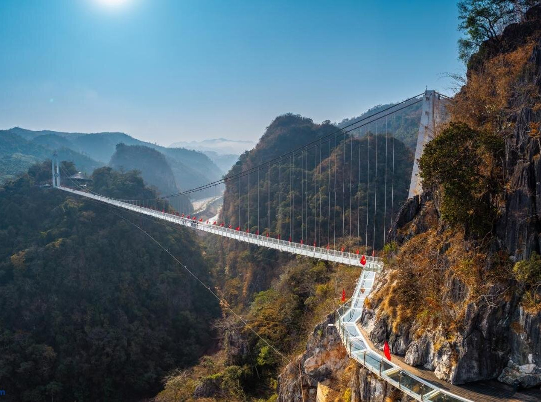 Moc Chau Island - Bach Long Glass Bridge