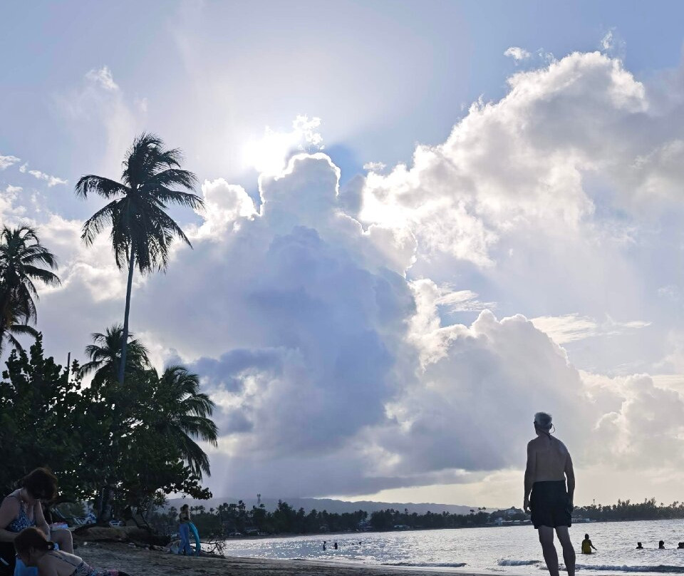 Playa Punta Popy-拉斯特拉纳斯必去景点