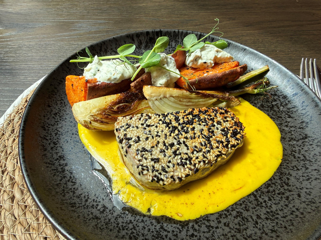 Lumen - Cafe, Brasserie, Lounge