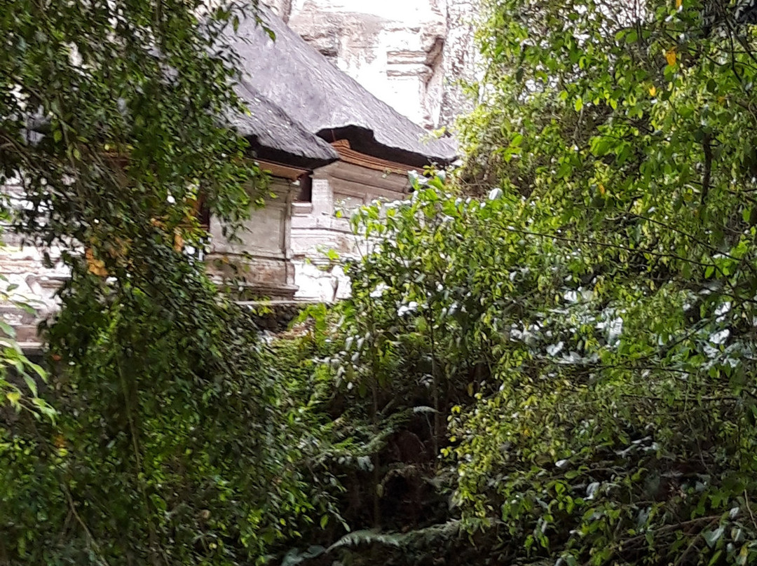 古农卡威斯巴图圣泉寺-Sebatu必去景点