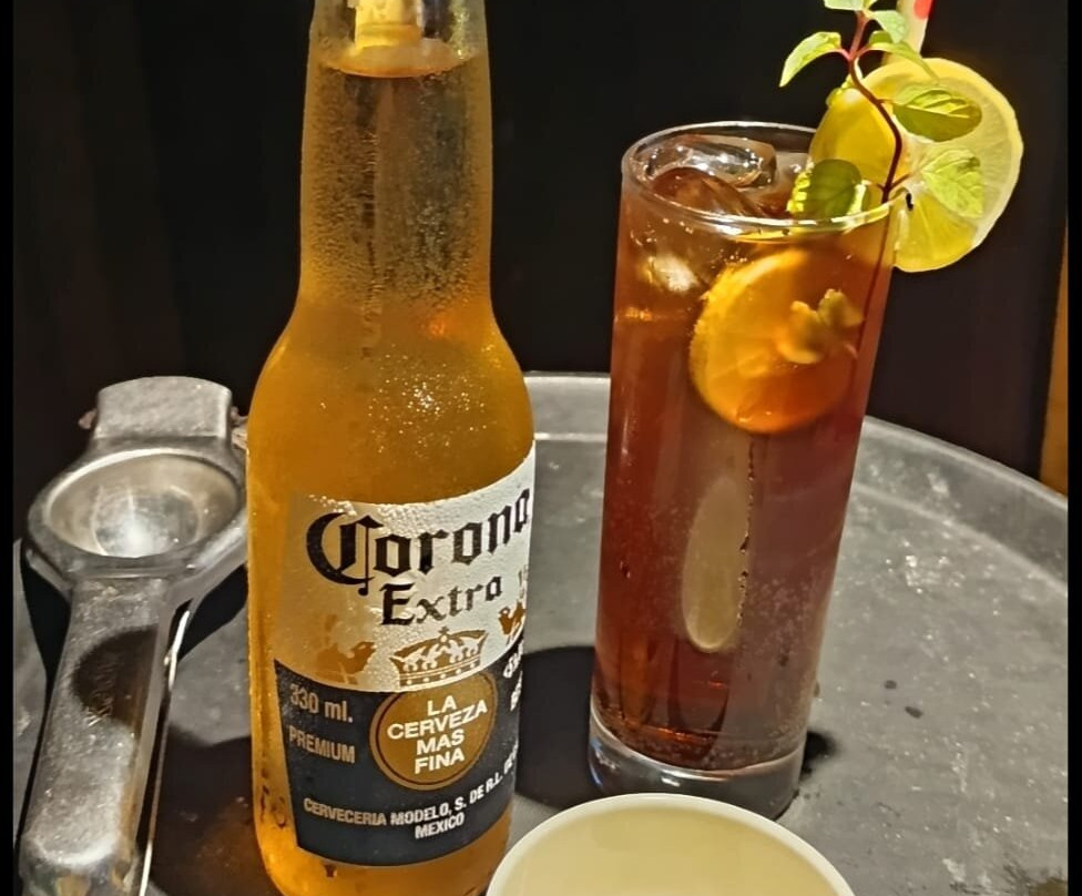 三一大酒店主图