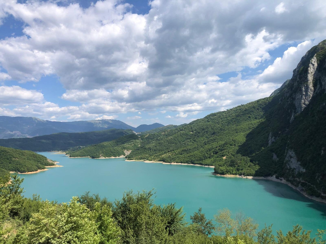 Lake Bovilla-Tirana County必去景点