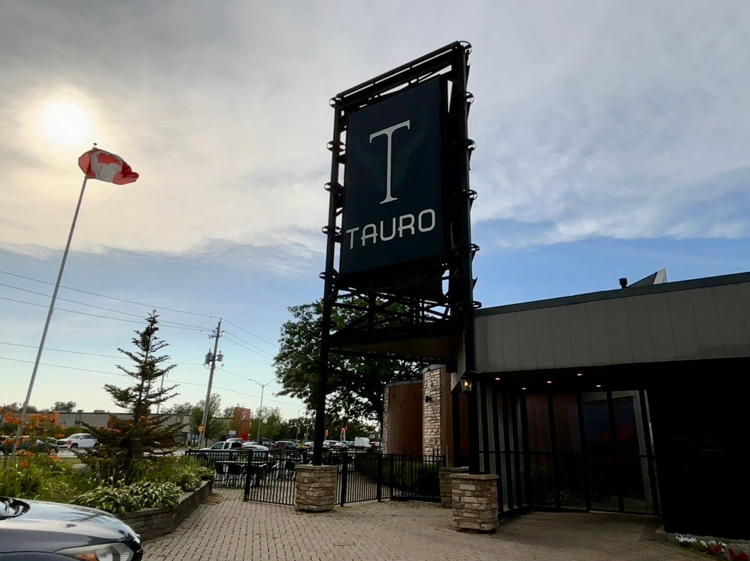 TAURO Restaurant