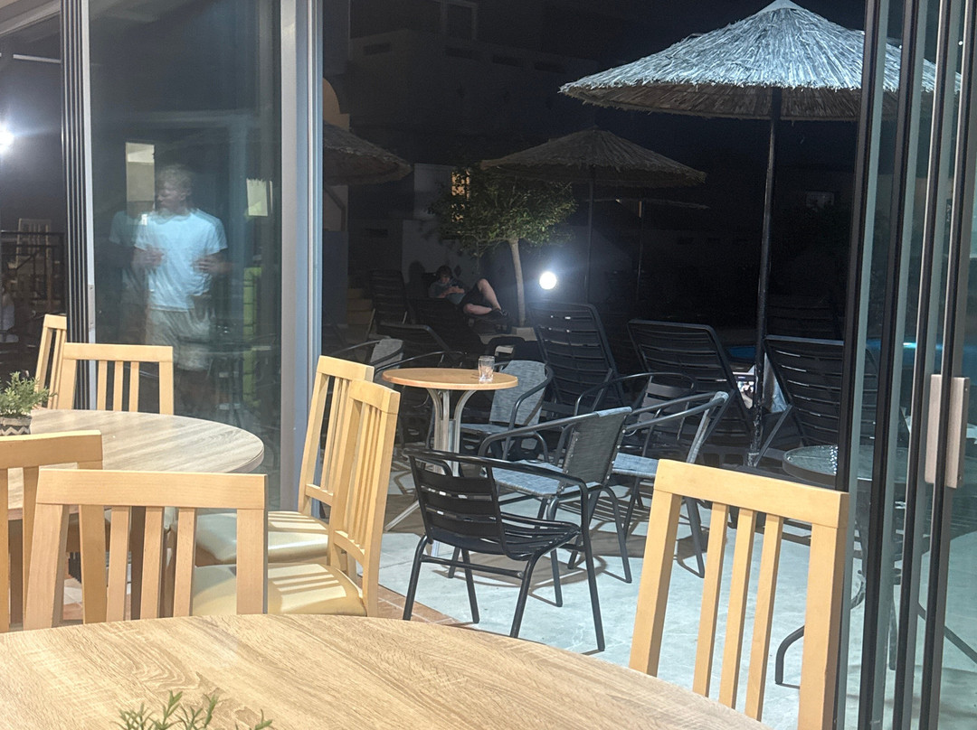 Anthoula Village Hotel主图
