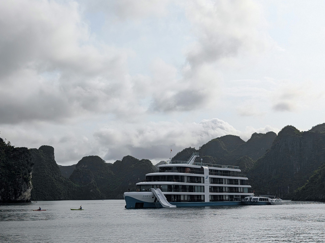 Halong Capella Cruise-海防必去景点