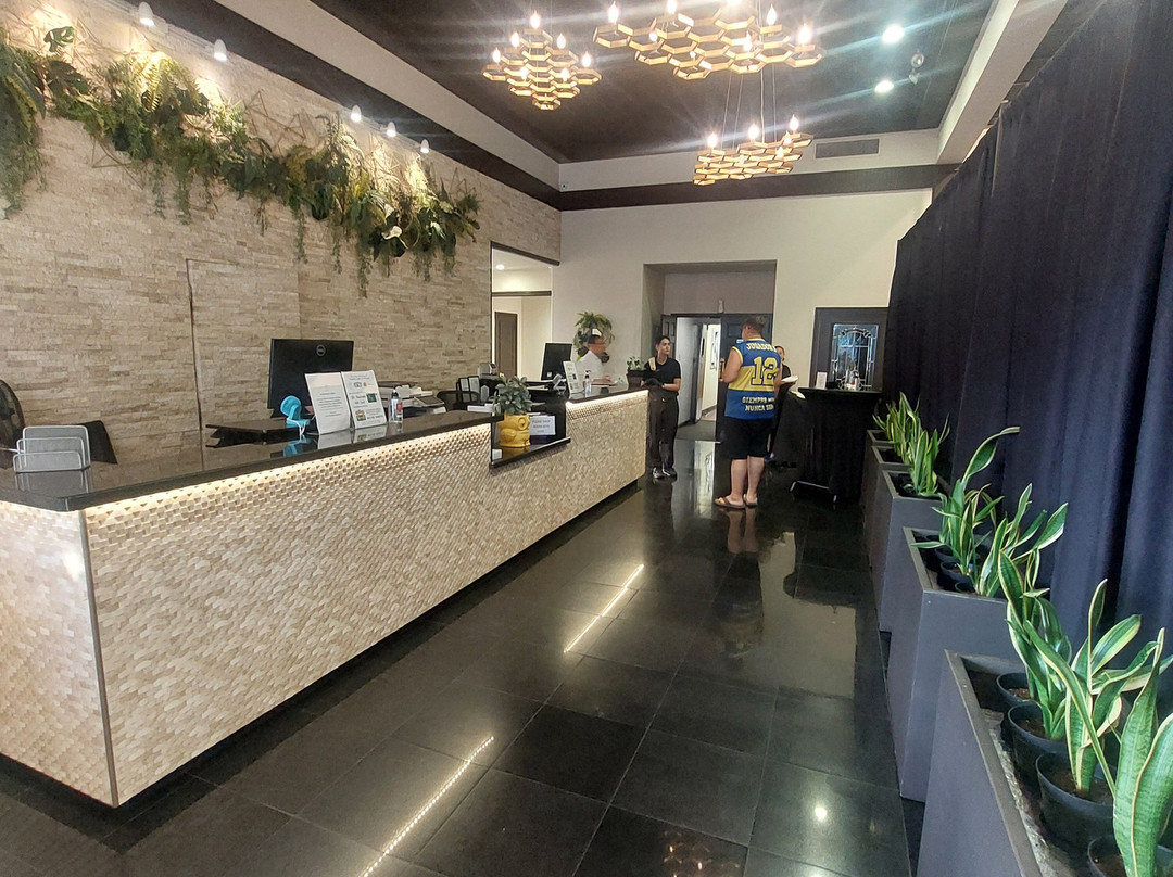 皮卡迪利酒店主图