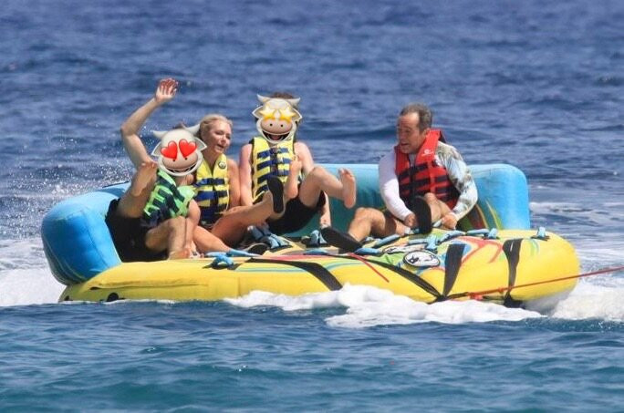 Banana Watersports-瓦西里科斯必去景点