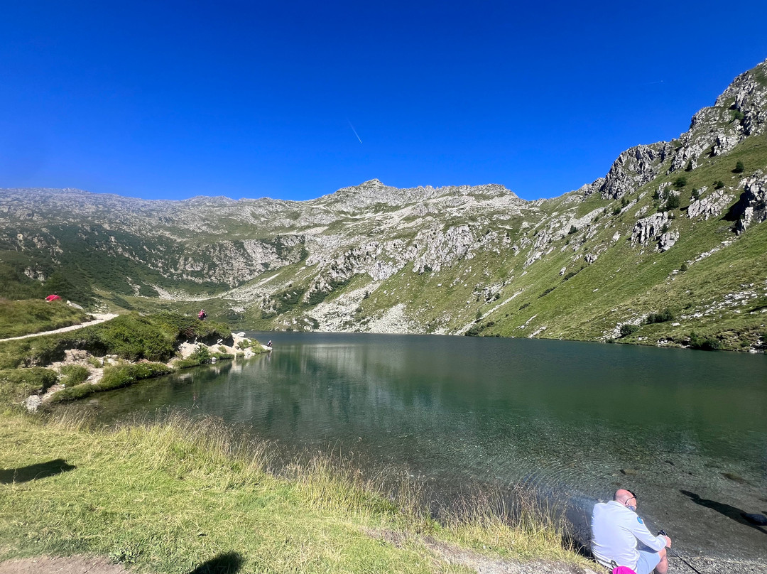 Lago Ritorto-马多纳迪坎皮格里奥必去景点