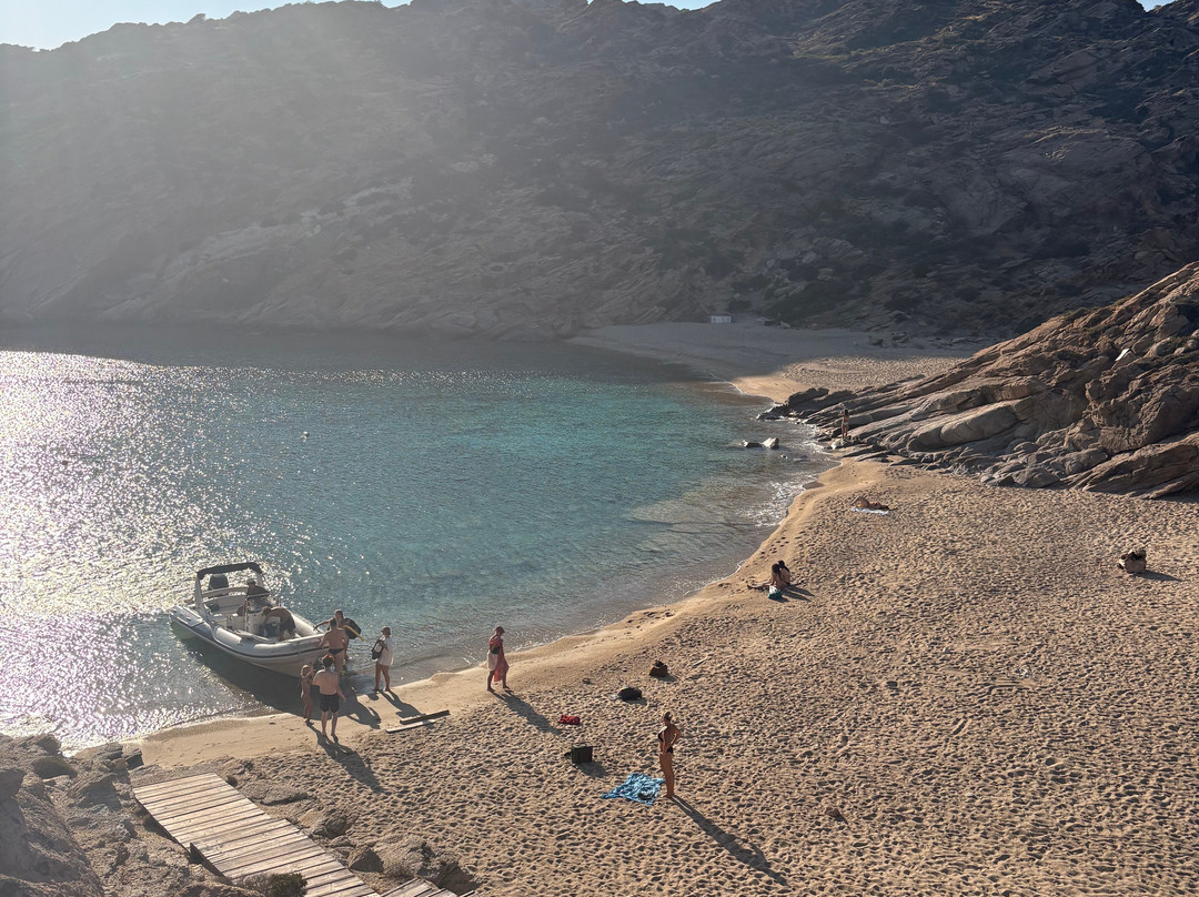 Meltemi Boat Tours, Watersports & Diving-Milopotas必去景点