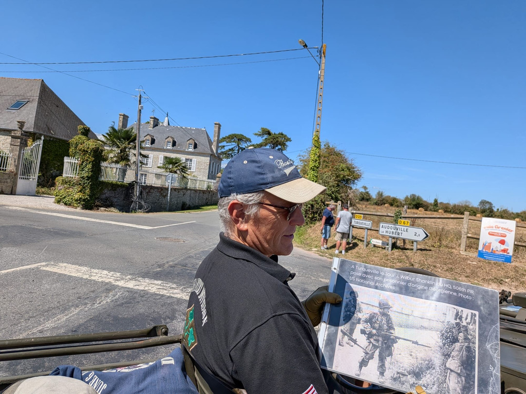 Normandy Jeep Tours-Sainte-Mere-Eglise必去景点